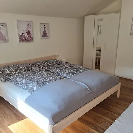 Farawayhomes Ramingtal #9